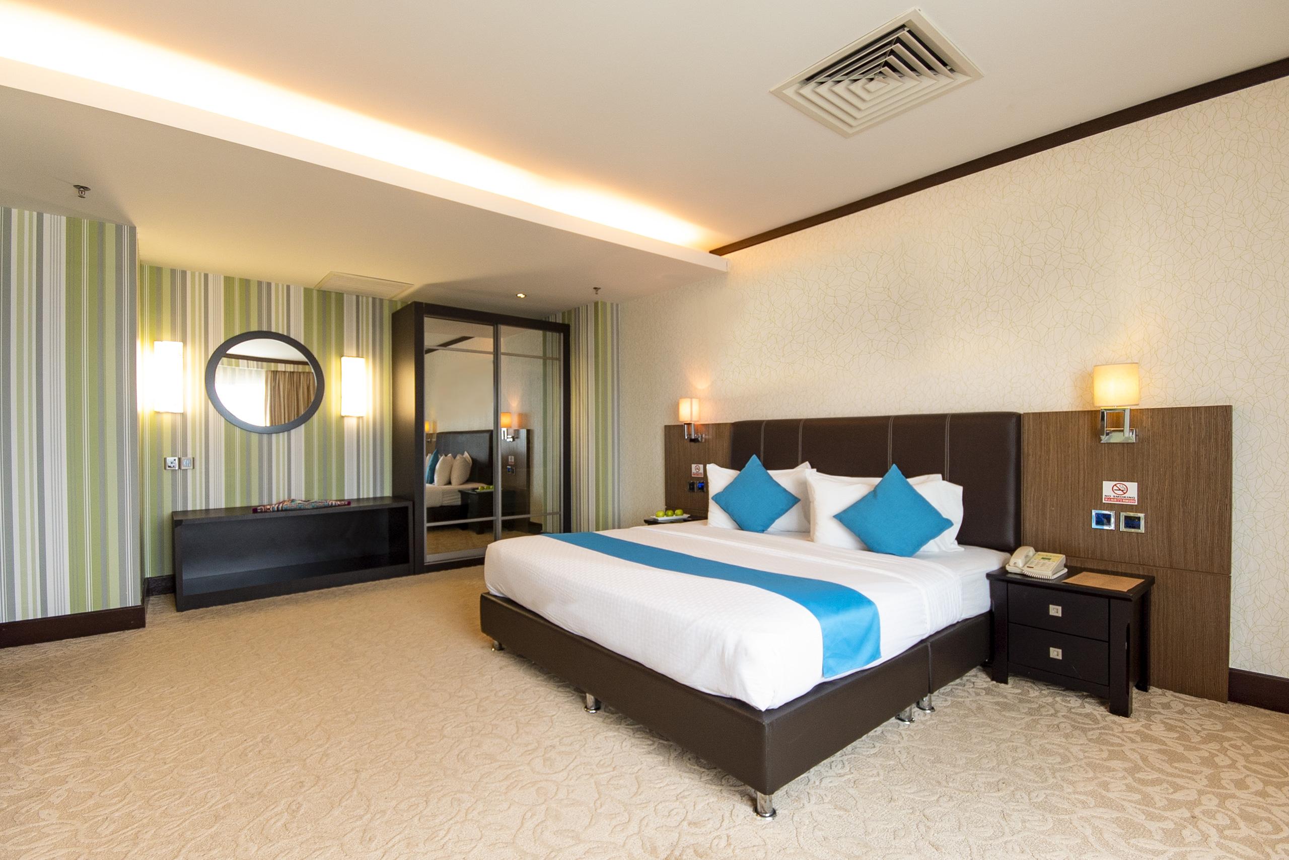 Kinta Riverfront Hotel & Suites Ipoh Exterior photo