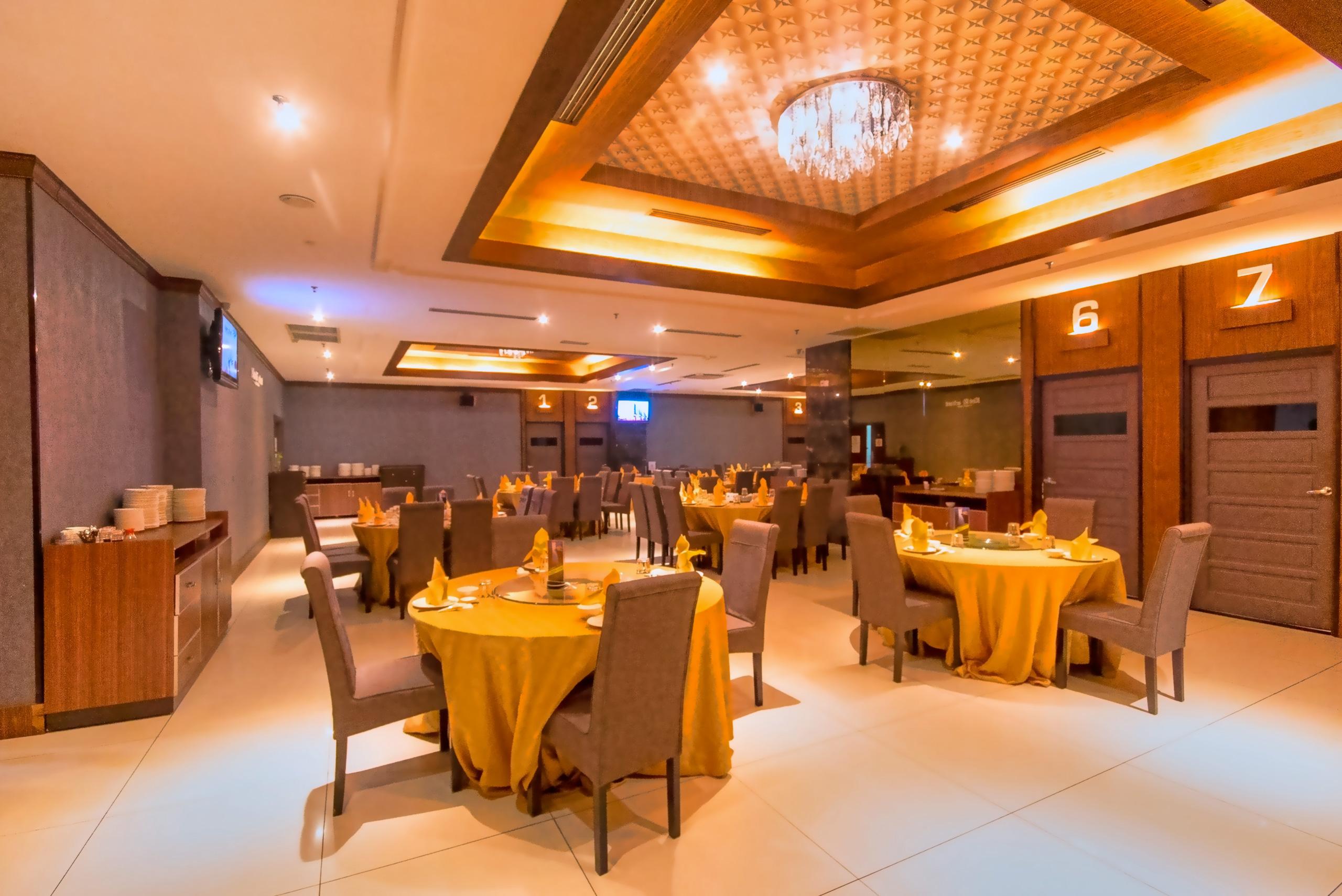 Kinta Riverfront Hotel & Suites Ipoh Exterior photo